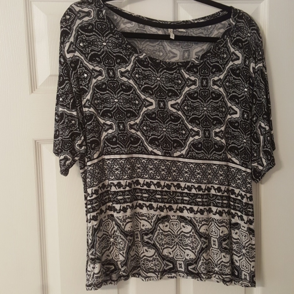 CATO XL soft tee shirt